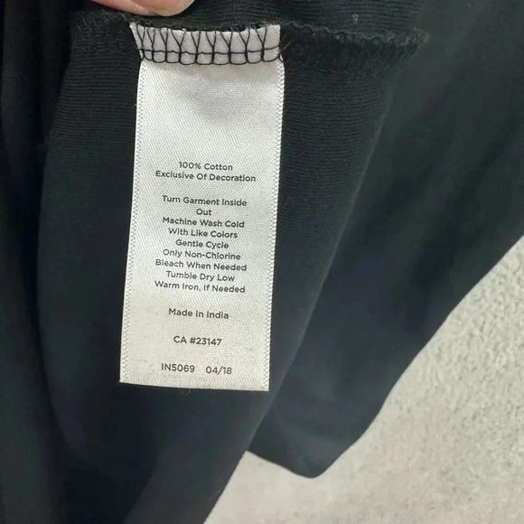 Talbots Shift Dress Women Large Black Short Sleeve Embroidered V Neck Minimalist - Picture 6 of 7